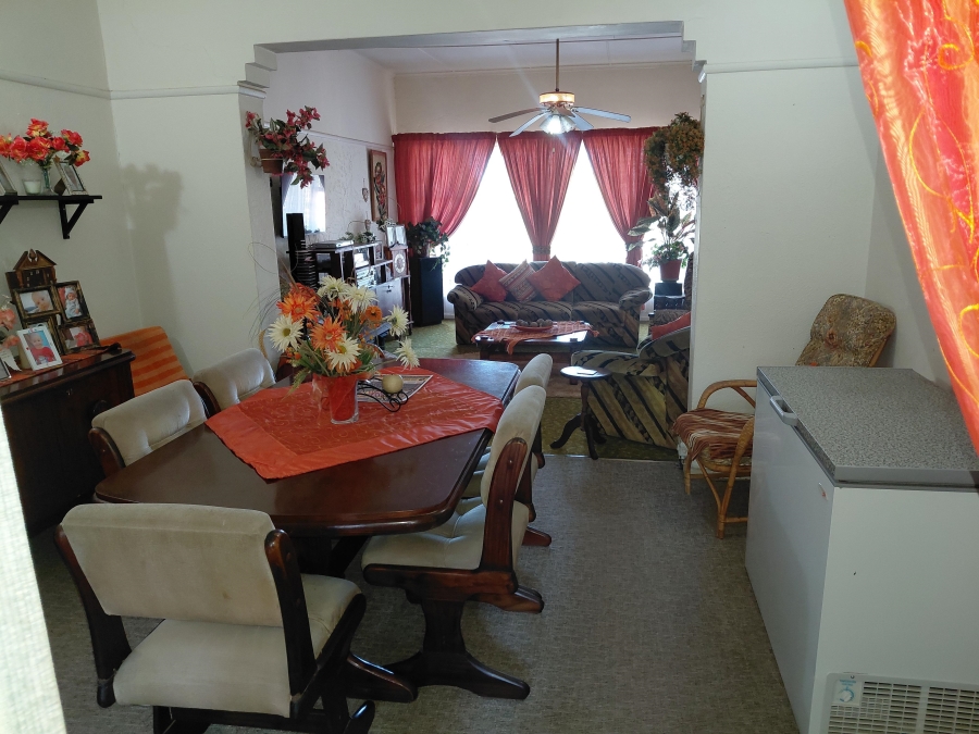 4 Bedroom Property for Sale in Van Riebeeck Hoogte Eastern Cape